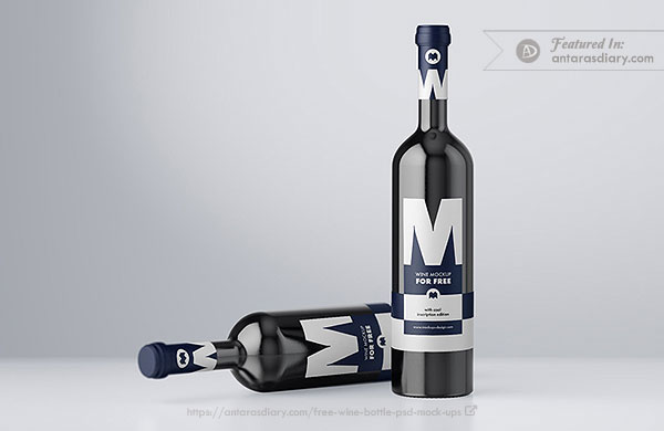 Free 2 Wine Bottles Mockup